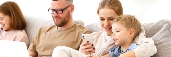 familyonline header 600x200