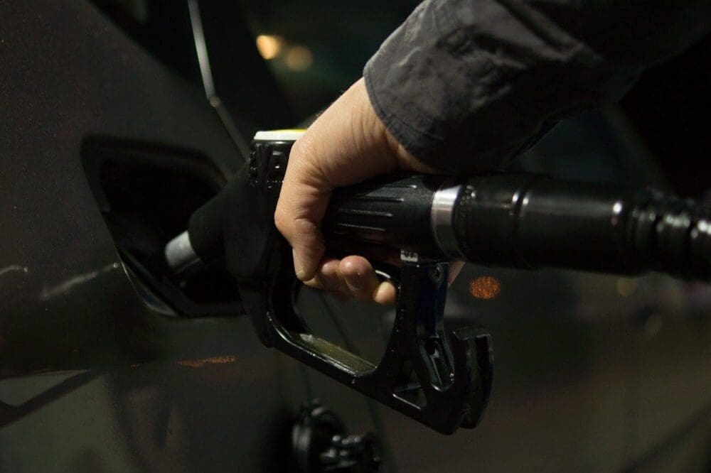 petrol gbcba7774f 1280 min 1